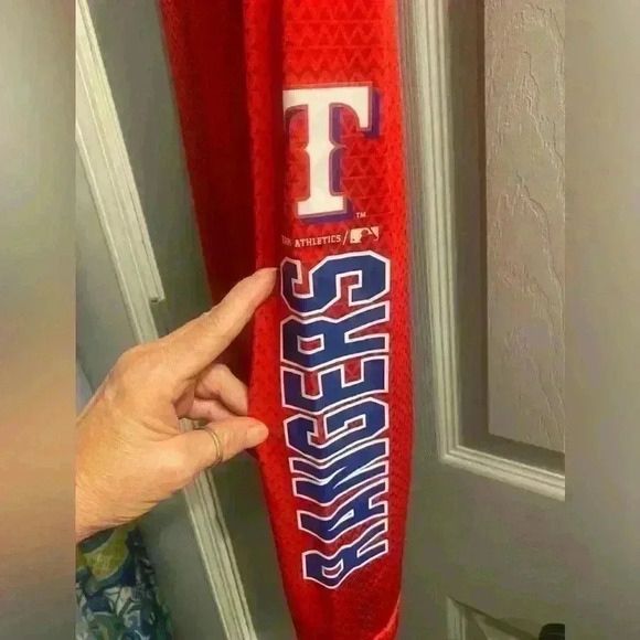 Texas Rangers Boys Spandex Leggings Pants size  Large 12-14 EUC in red pattern - Picture 7 of 8